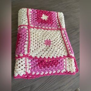 Handmade Granny Square crochet Knit Throw Afghan hot pink Blanket